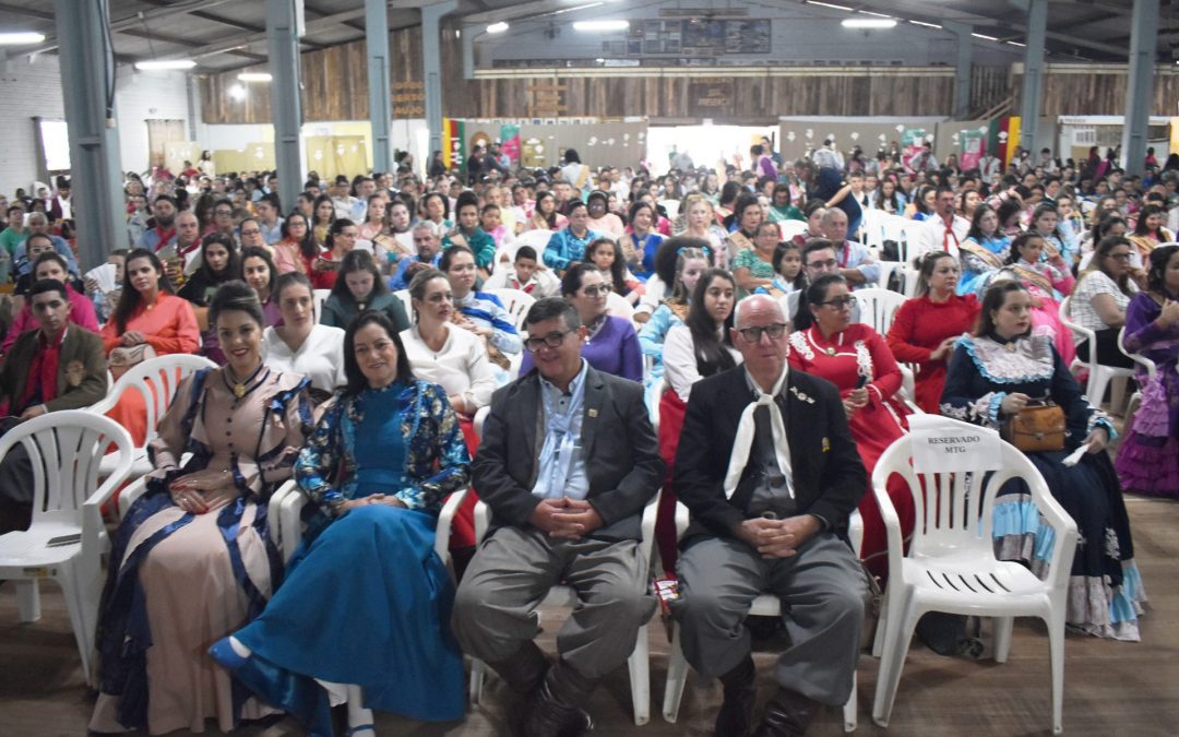 36º Seminário Estadual de Prendas lota as dependências do Missioneiro dos Pampas